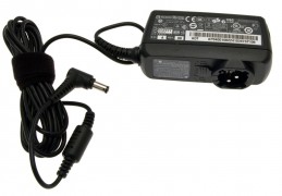 Acer Power Supply / AC Adaptor 19V / 2,1A / 40W Aspire E1-432 Serie (Original)
